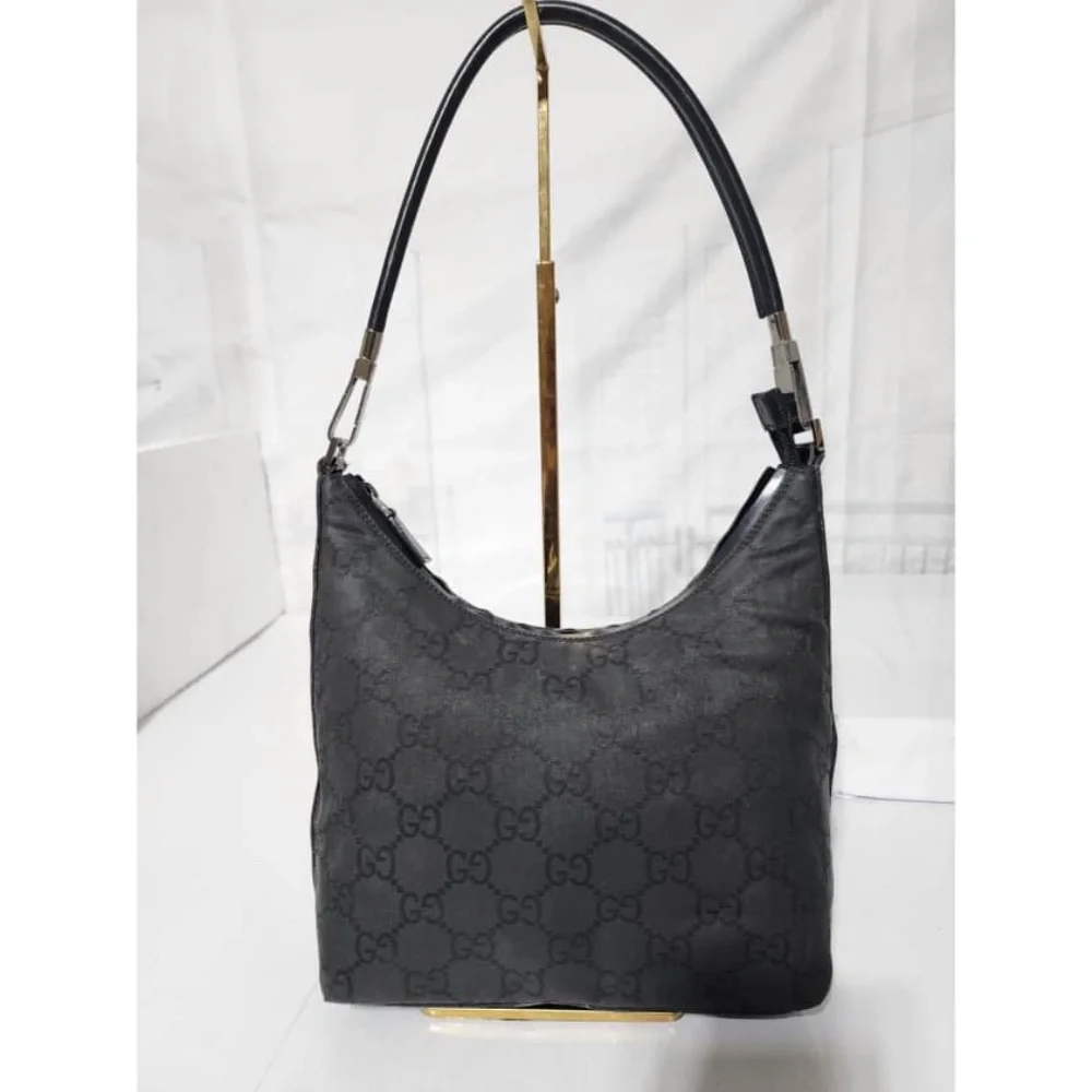 Authentic Gucci Vintage GG Nylon Hobo Shoulder Bag Black